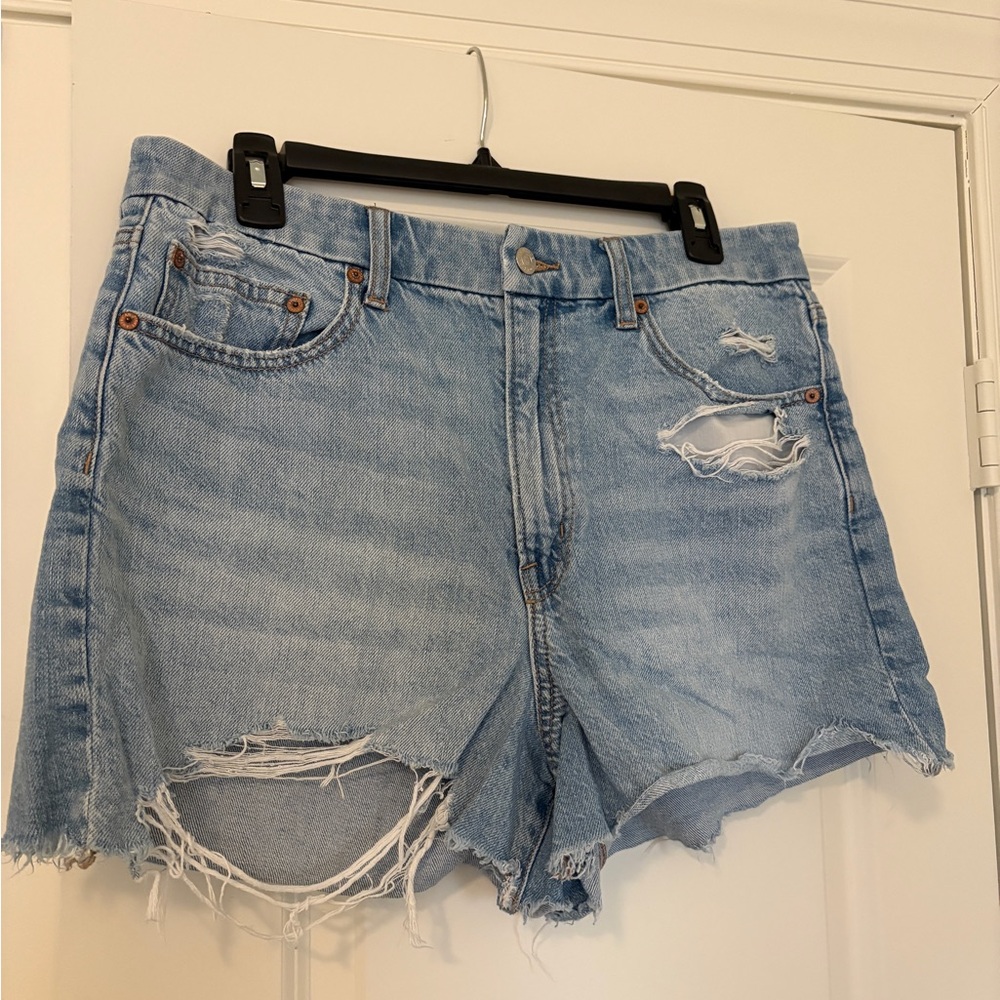 AE 90’s Boyfriend Jean Short